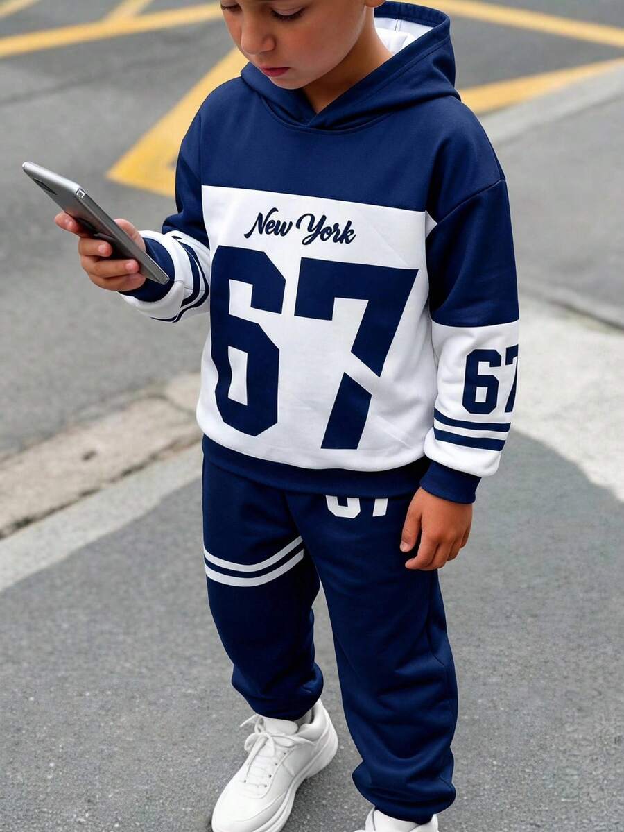 SHEIN 兒童青少年男孩休閒運動數位67圖案套頭連帽衛衣,寬鬆長袖極簡風運動衫與運動長褲兩件套,適合通勤、上學、日常休閒、度假、旅行、運動,秋冬穿著 - 藍色 - 查看 1