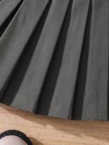 Young Girl Fashionable Versatile Woven Solid Color Pleated Fitted Casual Skirt - Grey - View 4