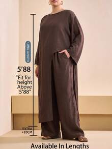 SHEIN Tall CURVE Bộ 2 món áo choàng dài màu trơn đa năng vạt bất đối xứng và quần ống rộng dáng suông có túi cho người size lớn - màu nâu - Xem 2