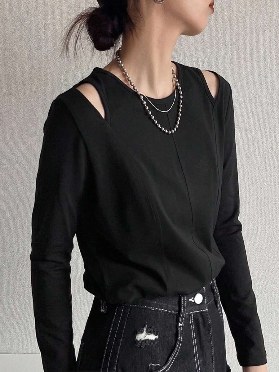 FRIFUL Women's Summer Spring Solid Color Slim Fit Flattering Versatile Short Sleeve T-Shirt - Black - View 1