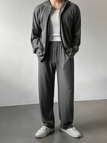 DAZY Spring/Autumn Waffle Texture Fabric Zipper Sleeve Patch Pocket Elastic Waist Pants Loose Fit Men's Jacket Set - Grey - View 4