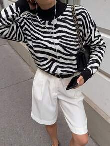 Black And White Striped Crew Neck Cropped Long Sleeve Women's Sweater - Black and White - View 1