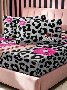 Betty Boop x SHEIN 3-Piece Set, Gray Background Pink Cartoon Character Printed Mattress Set, Pink Cartoon Pattern, Cartoon Character Decoration, Leopard Print Pattern, Suitable For Room Decoration, Microfiber Material, Machine Washable, Multi-Season Application - Multicolor - View 5