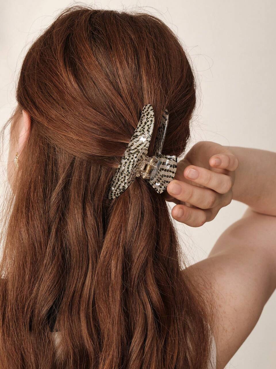 MOTF PRE SEMI-CURVED PLAID MICRO-SETTING DIAMOND IRREGULAR DIAMOND ELEGANT HAIRPIN