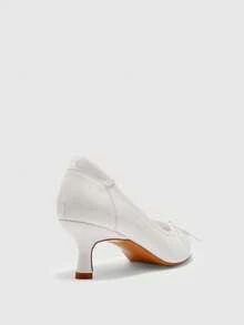 CUCCOO BIZCHIC Off-White 漆皮簡約優雅舒適通勤基本款尖頭全包中跟細高跟鞋 - 糯米白色 - 查看 9