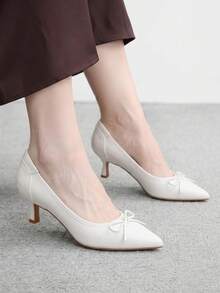 CUCCOO BIZCHIC Off-White 漆皮簡約優雅舒適通勤基本款尖頭全包中跟細高跟鞋 - 糯米白色 - 查看 5
