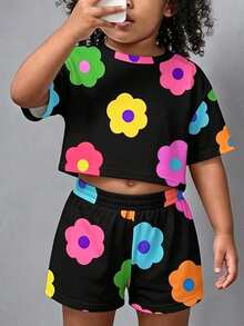 Kids Young Girl Casual Minimalist Floral Print Short Sleeve T-Shirt And Shorts 2-Piece Set Suitable For Summer - Multicolor - View 4