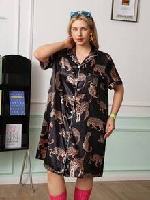 Chillnights Young Casual Colorblock Leopard Leaf Moon Print Collared Button Satin Plus Size Nightgown - Black - View 3
