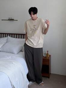 DAZY 男士春秋杏色水紋印花針織上衣與灰色鬆緊腰長褲家居服套裝 - 彩色 - 查看 4