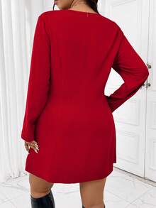 SHEIN Frenchy Elegant Minimalist Red Metal Buckle Waist A-Line Plus Size Dress, Suitable For Office, Commute, Party, Gathering, New Year, Christmas Fall - Red - View 2