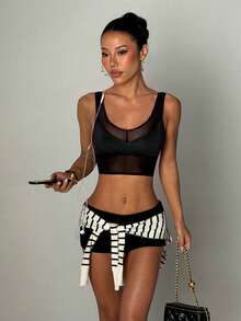 Easithlete Mesh Patchwork Cropped Sexy Sports Tank Top - Black - View 6
