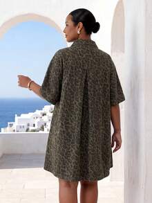 ELLERISSA Plus Size Multicolor Leopard Print Collared Short Sleeve Chest Pocket Denim Swing Dress - Multicolor - View 2