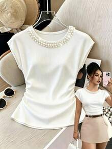 Franclia Kaos Wanita Ukuran Besar Warna Putih dengan Potongan Ramping, Leher Bulat, Hiasan Manik-manik, dan Pinggang Berkerut yang Elegan - Putih - View 1