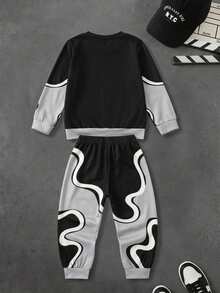 Genkimix Kids 2件組小男孩休閒運動學院風街頭可愛酷感翅膀圖案拼色條紋運動衫+長褲，適合日常穿著、上學、旅行、運動，春秋季節穿著，為男孩提供多種搭配選擇，增加服裝組合多樣性，整體設計簡約優雅，舒適時尚 - 黑色 - 查看 2