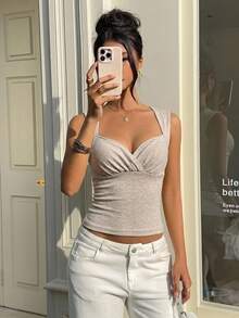Aloruh 女款法式極簡休閒通勤百搭日常性感修身顯瘦抓皺設計背心 - 卡其色 - 查看 6