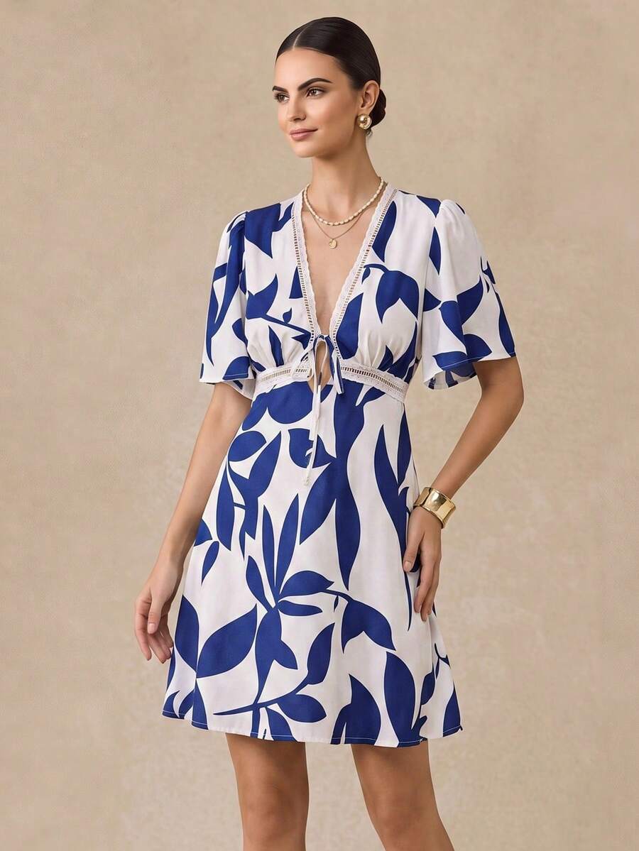 Almamuse Women Elegant Floral Printed V-Neck Short Dress - Blue and White - View 1