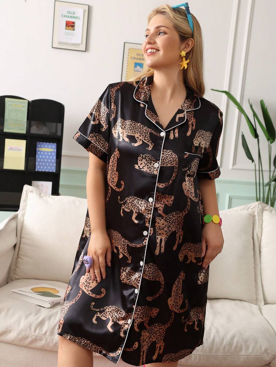 Chillnights Young Casual Colorblock Leopard Leaf Moon Print Collared Button Satin Plus Size Nightgown - Black - View 1