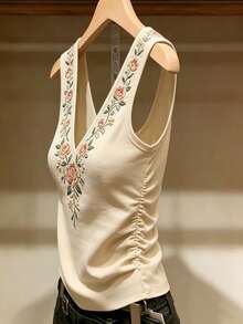 SHEIN Tank Top Kasual Musim Panas dengan Motif Bunga - Aprikot - View 5