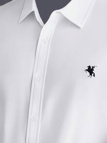 Manfinity Mode 男士 Old Money學院風輕商務白色襯衫，小刺繡 Logo 寬鬆長袖襯衫，適合職場、校園、日常休閒 - 白色 - 查看 3