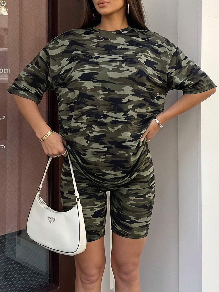 SHEIN SXY 女款迷彩短袖上衣與短褲休閒日常穿搭套裝 - 彩色 - 查看 1