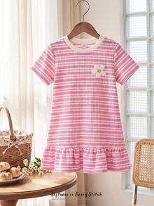 Emery Rose Kids Emery Rose Kids 女童條紋圓領短袖荷葉邊時尚洋裝 - 粉色 - 查看 8