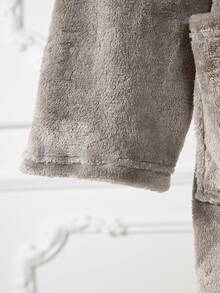 Jubah Fleece Lengan Panjang Nyaman dengan Saku dan Bordir untuk Remaja Laki-laki - Grey - View 8