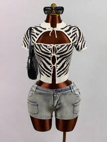 Mistrie American Retro Zebra Stripe Ribbed Knit Short Sleeve New Chinese Style Frog Button Halter Neck Hollow Out Multi-Tie Fitted Cropped Top - Beige - View 9