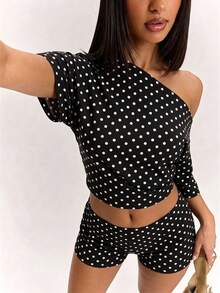 SHEIN BAE 女款波點印花不對稱肩短版上衣與短褲時尚兩件套 - 黑色 - 查看 4