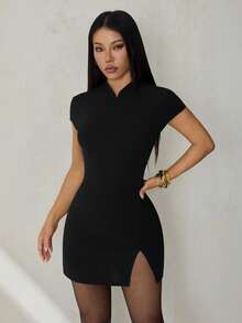 SHEIN PETITE 情人節/春節新款：復古錢幣圖案立領修身喇叭袖優雅紅色洋裝，適合約會與派對，開衩設計 - 黑色 - 查看 7