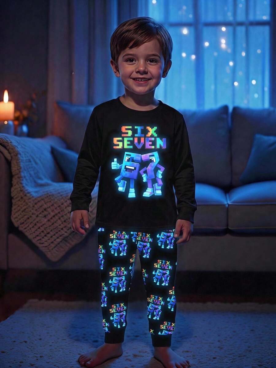 SHEIN Piyama Anak Laki-Laki 67 Digital Home Wear 1 Set, Bercahaya dalam Gelap, Kasual, Sederhana, Pas Badan, Nyaman, Kerah Bulat, Lengan Pendek, Celana Panjang, dengan Cetakan Grafis Lucu Bertema Balap Mobil dan Ekskavator, Cocok untuk Musim Semi dan Musim Panas - MultiWarna - View 1
