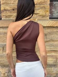 AmyJordy Apricot Ruched Asymmetric Shoulder Fitted Top, Fashionable Minimalist Casual Elegant Versatile For Daily Wear And Commute, Spring/Summer - Brown - View 2