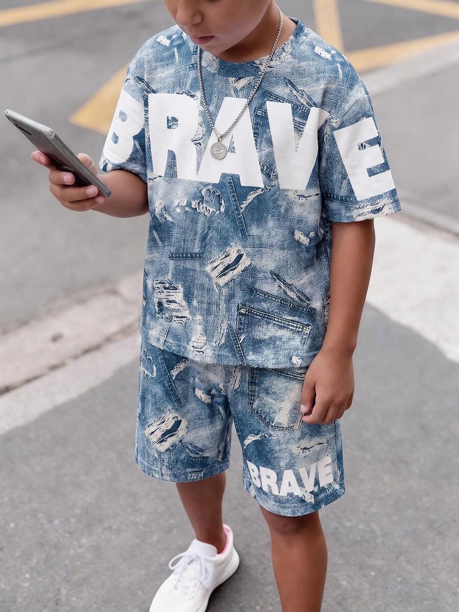 Tween Boy Casual Comfortable Fashion Minimalist Letter Print Textured Pattern Streetwear Halloween Back To School Crew Neck Short Sleeve T-Shirt And Shorts 2-Piece Set - White - View 1