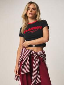 Missguided x Playboy 运动俱乐部短袖印花圆领露脐T恤，街头时尚上衣 - 黑色 - 查看 4