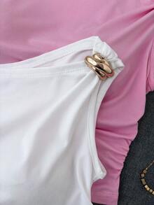 SHEIN 青少年女孩粉色與白色針織休閒抓皺不對稱肩金屬扣裝飾收腰短版百搭上衣 T-shirt 2件組 - 粉色 - 查看 5