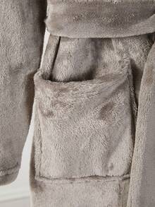 Jubah Fleece Lengan Panjang Nyaman dengan Saku dan Bordir untuk Remaja Laki-laki - Grey - View 4