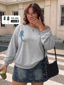 SHEIN CURVE+ Sweatshirt Wanita Ukuran Besar Kasual Minimalis dengan Motif Cetak Bahu Asimetris, Nyaman dan Hangat, Cocok untuk Musim Gugur/Dingin - Grey - View 1