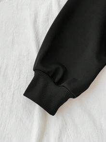 SHEIN 青少年女孩皇家藍針織美式復古大學USA標語印花休閒寬鬆圓領套頭衛衣與紋理針織短款低腰運動短褲套裝，2件組，適合春季、秋季、冬季，休閒外出、返校、運動服 - 黑色 - 查看 6