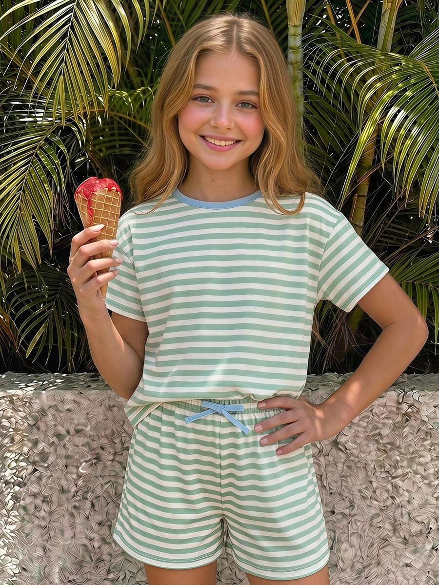 SHEIN Tween Girl Loose Casual Minimalist Comfortable Retro Preppy Knit Ribbed Crew Neck Short Sleeve T-Shirt And Bowknot Pants 2 Pieces Set, Back To School Outfit - Mint Green - View 1