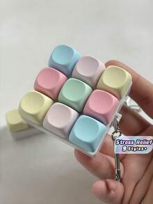 1 Buah Mainan Pereda Stres Keyboard 9-in-1, Gantungan Kunci Fidget Clicker dengan Tombol Tekan, Mainan Jari Sensorik Pereda Kecemasan untuk Kantor, Sekolah, Rumah, Gadget Dekompresi Portabel dalam Warna Macaron Morandi, Hadiah yang Bagus - MultiWarna - View 1