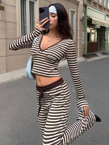 MainGRL 女款V領棕色條紋拼接長袖上衣與長褲休閒街頭風Y2K日常套裝，適合日常通勤秋季穿著 - 彩色 - 查看 3