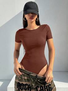 DAZY 女士裹身短袖连体衣，简约时尚设计，适合夏季度假穿着，女士家居服套装 - 咖啡棕 - 查看 3