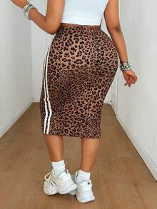 SHEIN CURVE+ Rok Wanita Ukuran Besar Kasual Seksi Motif Leopard Kain Rajut Elastis Tinggi Bodycon Desain Webbing Warna Kontras Samping Modis Serbaguna Musim Gugur Formal - MultiWarna - View 6