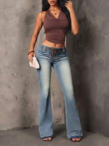 SHEIN SXY Celana Jeans Denim Flare Wanita Pinggang Sangat Rendah dengan Tali Pengikat Lubang Kancing - Biru - View 7
