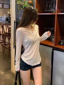 Dazy Tall 女款圓領不對稱前襟長袖套頭內搭休閒T恤 - 白色 - 查看 3