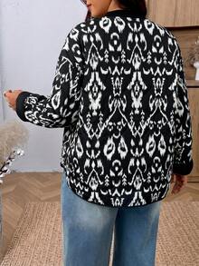 Lounesse Plus Size Printed Contrast Color Single-Breasted Long Sleeve Pocket Padded Coat - Black and White - View 7