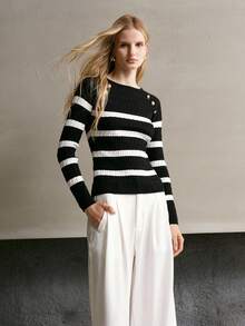 MOTF PREMIUM WOMEN'S STRIPED BUTTON DECOR CABLE KNIT SWEATER - Black and White - View 4