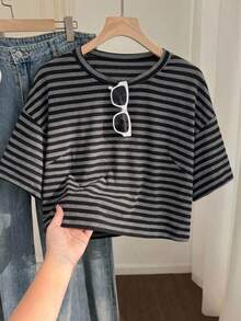 Comfortcana Plus Size Minimalist Versatile Striped Colorblock Round Neck Short Sleeve T-Shirt - Black - View 1