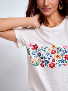 Dayvera Women's Faux Embroidery Print Casual Summer T-Shirt,Going Out Tops,White Top - White - View 5
