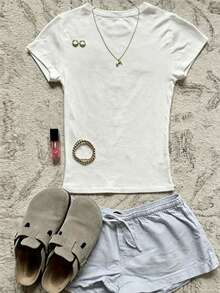 IslaSuriya Women White Ink Print Fitted Short Sleeve T-Shirt - White - View 2