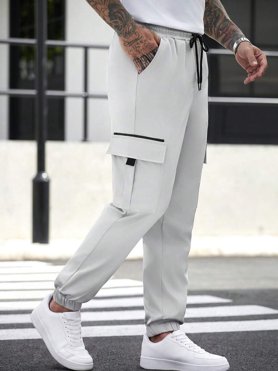 Manfinity CasualCool 男士成熟休閒淺灰色多口袋工裝束口休閒褲 - 淺灰色 - 查看 1